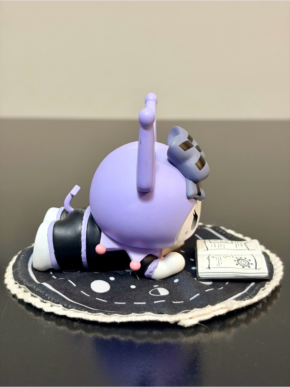 2022 Kuromi Witch Book 2.75” PVC Plastic Figurine-Lucky Divination Series - Picture 3 of 12